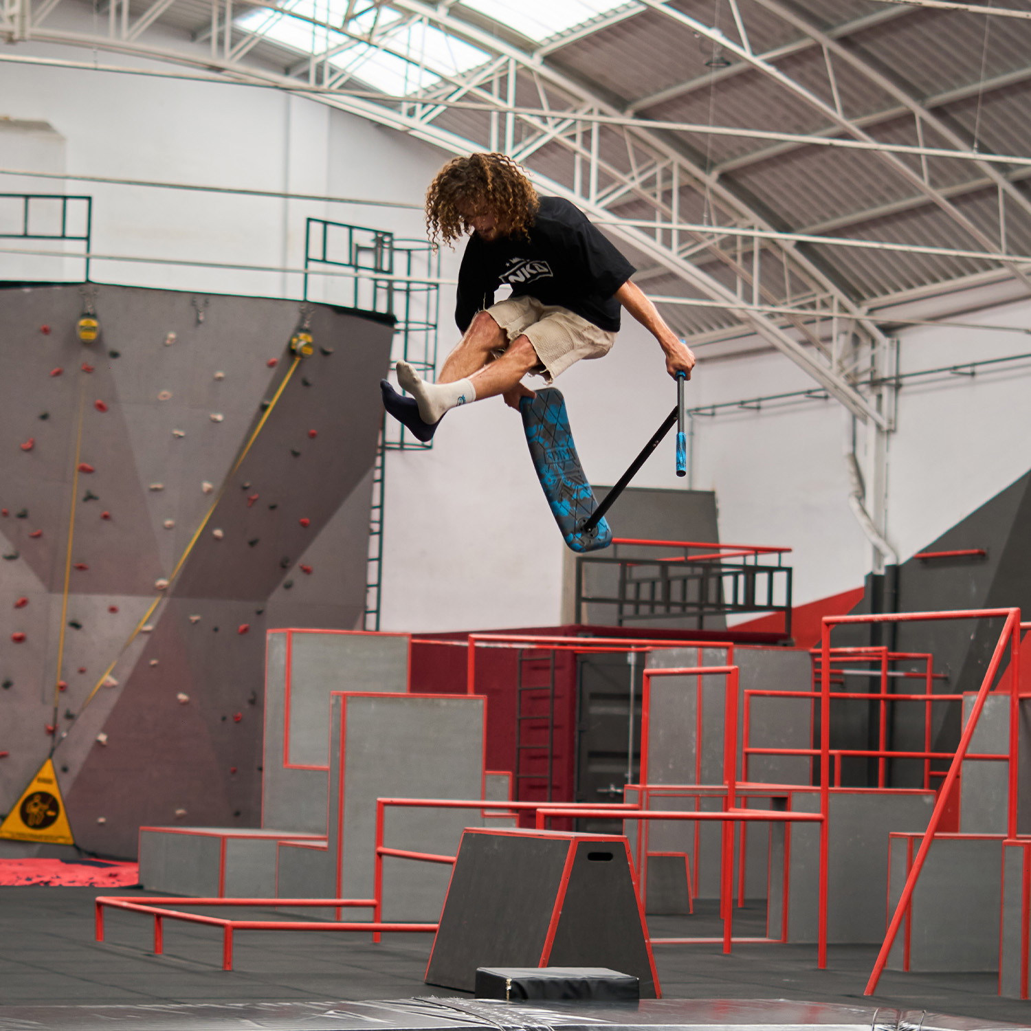 NKD PRO 7.5" Trambulin robogó