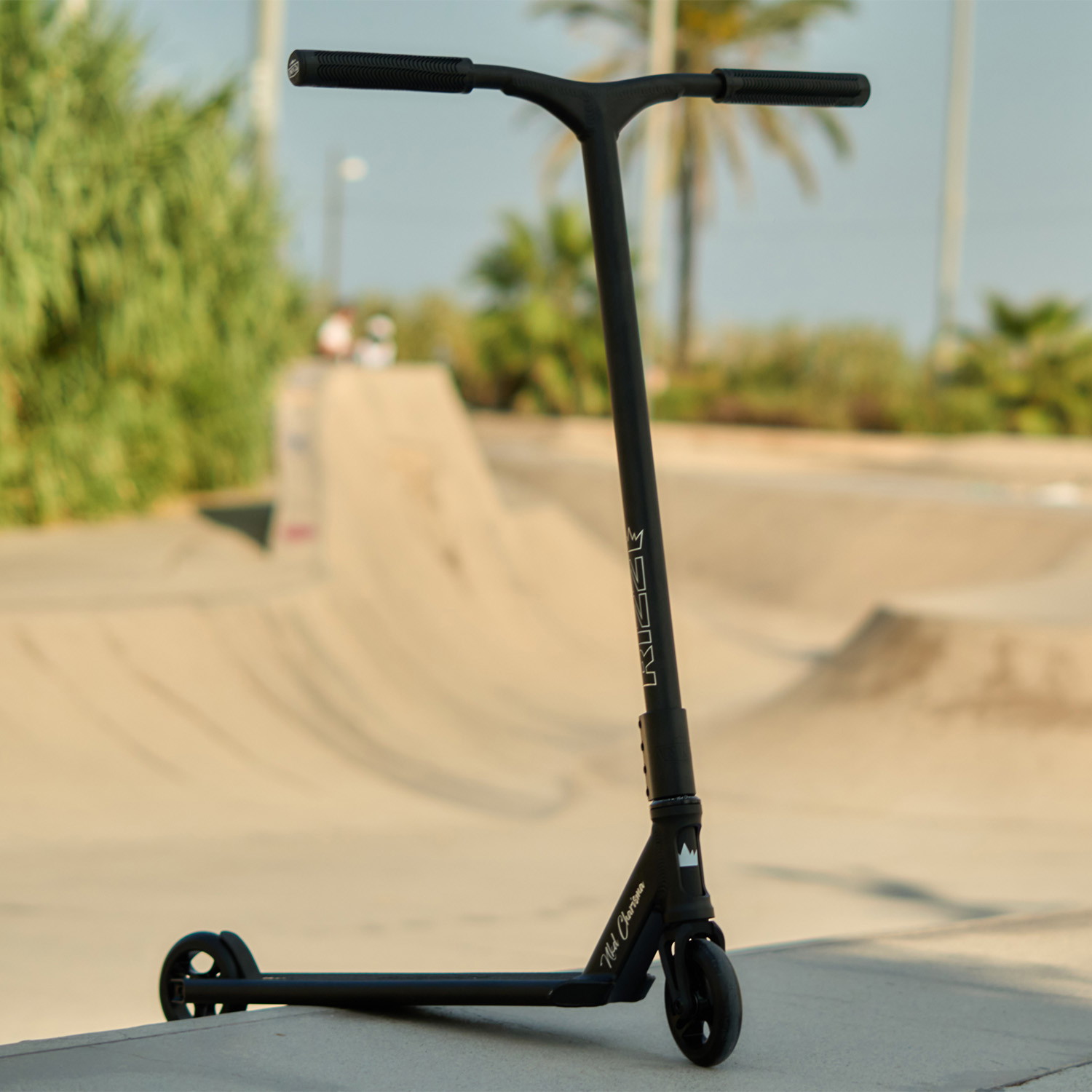 NKD RIZZ Freestyle Roller