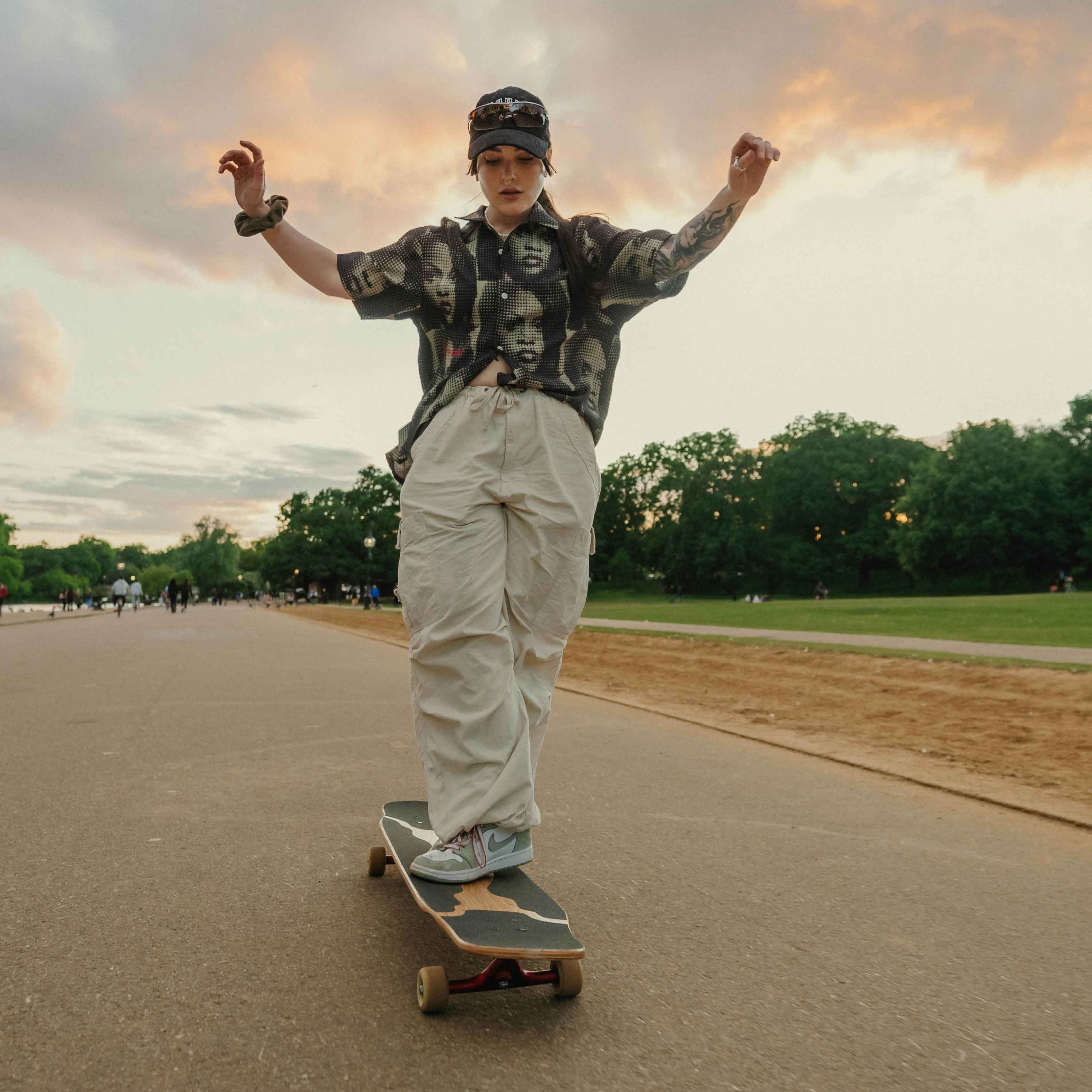 NKX Essential Táncoló Hosszú Deszka