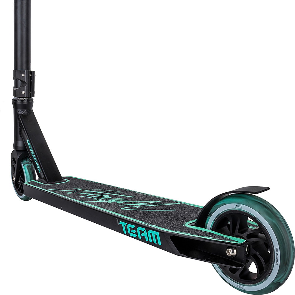 NKD Team Freestyle Roller