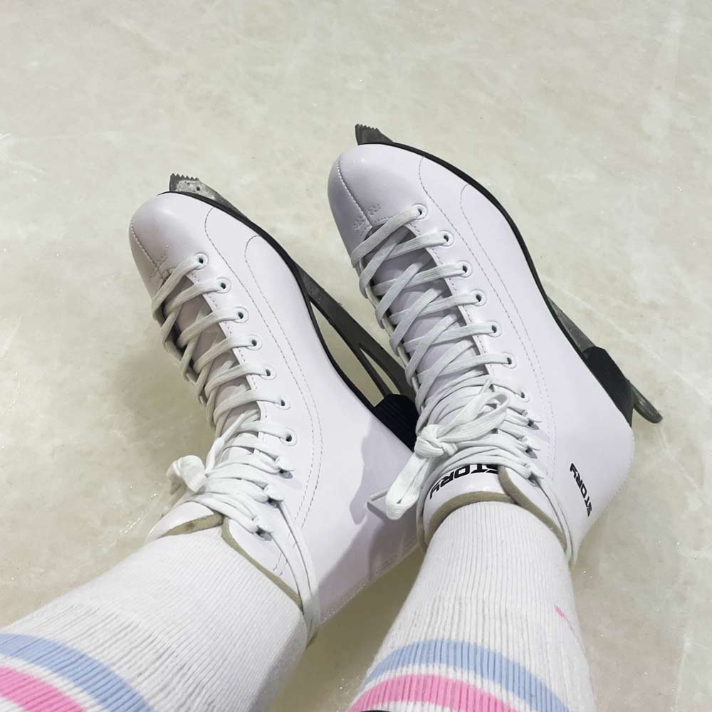 Story Dream Ice Skates