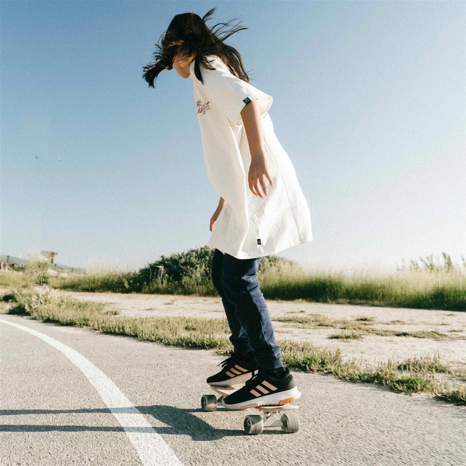 NKX Bones Mini Cruiser Skateboard 22"