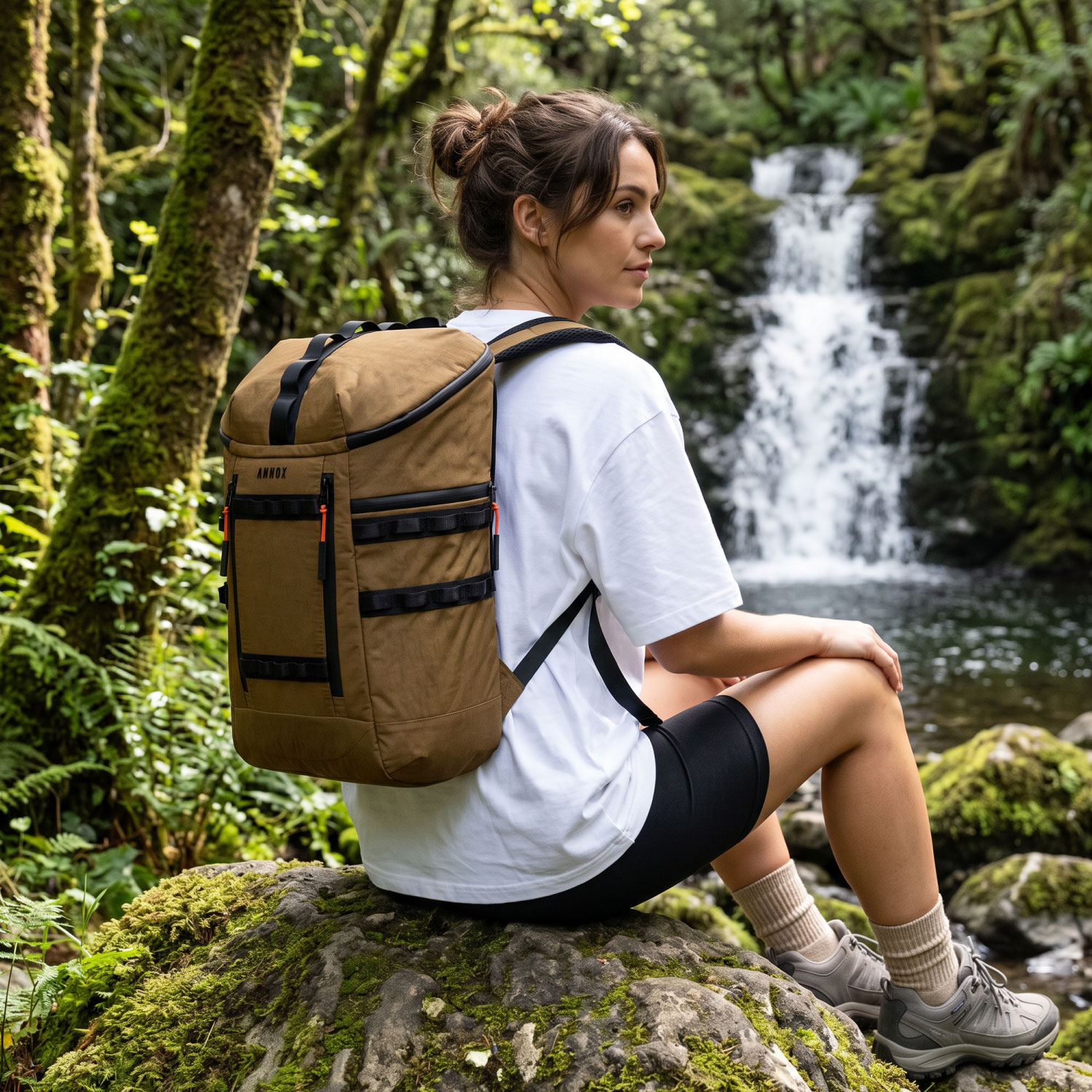 Annox Trailguard 23.5L - Vízálló Kültéri Hátizsák Laptop Zsebbel (15.6”)