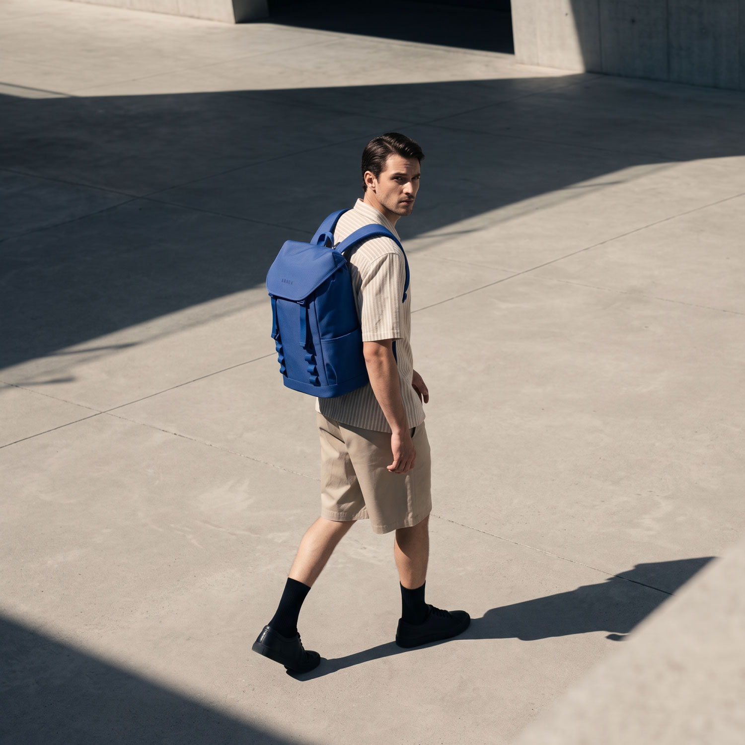 Annox Urban Roll 18L - Vízhatlan hátizsák laptop rekesszel és vízpalack tartóval