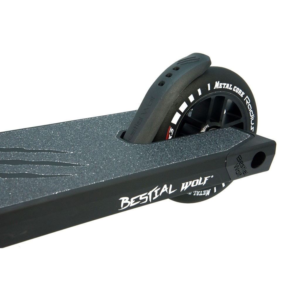 Bestiális Wolf Killer K8 Freestyle Roller