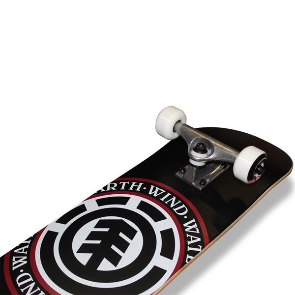 Element Gördeszkák 8.25"