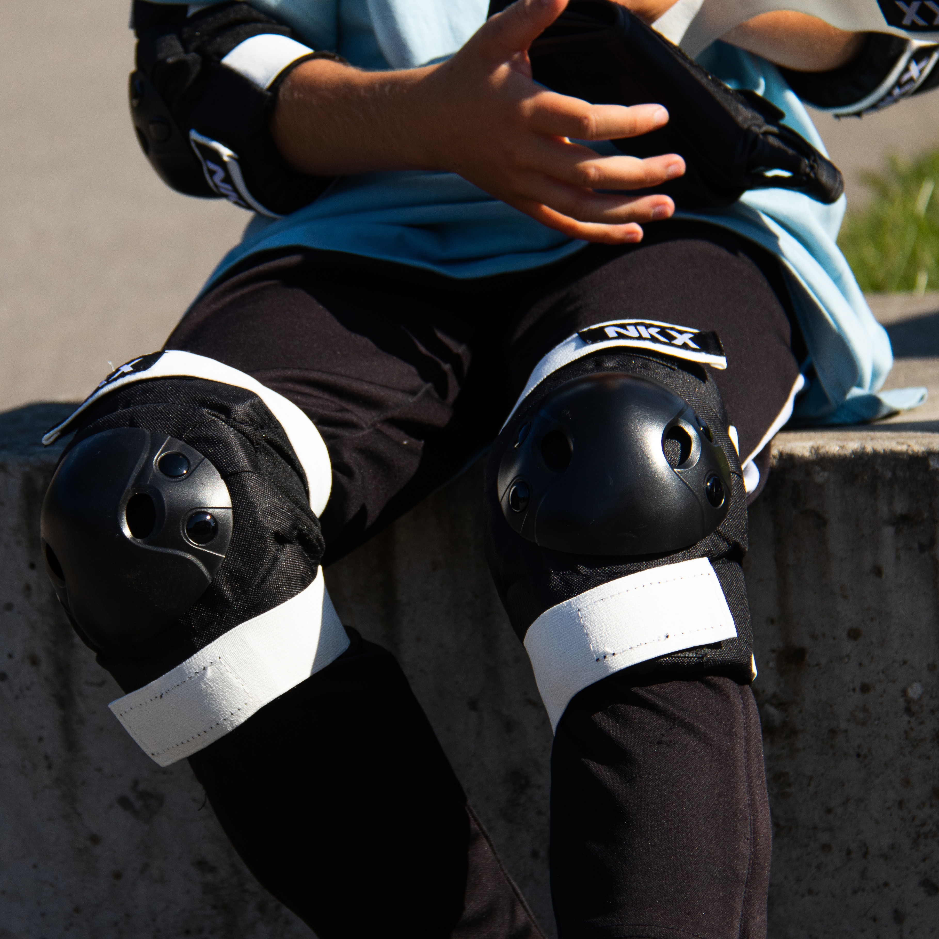NKX Pro Kids Knee Pads