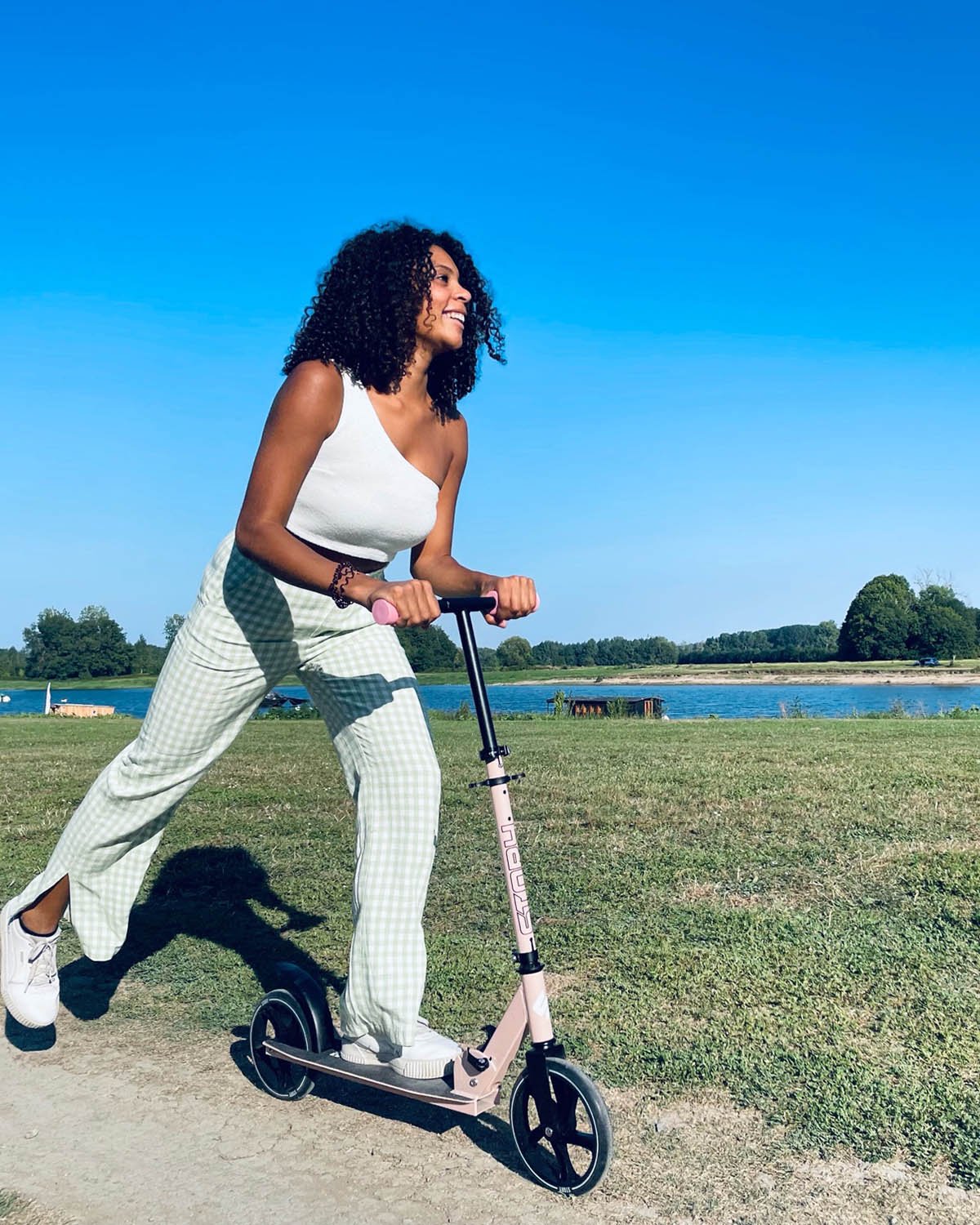 Story Lux Összecsukható Járó Roller