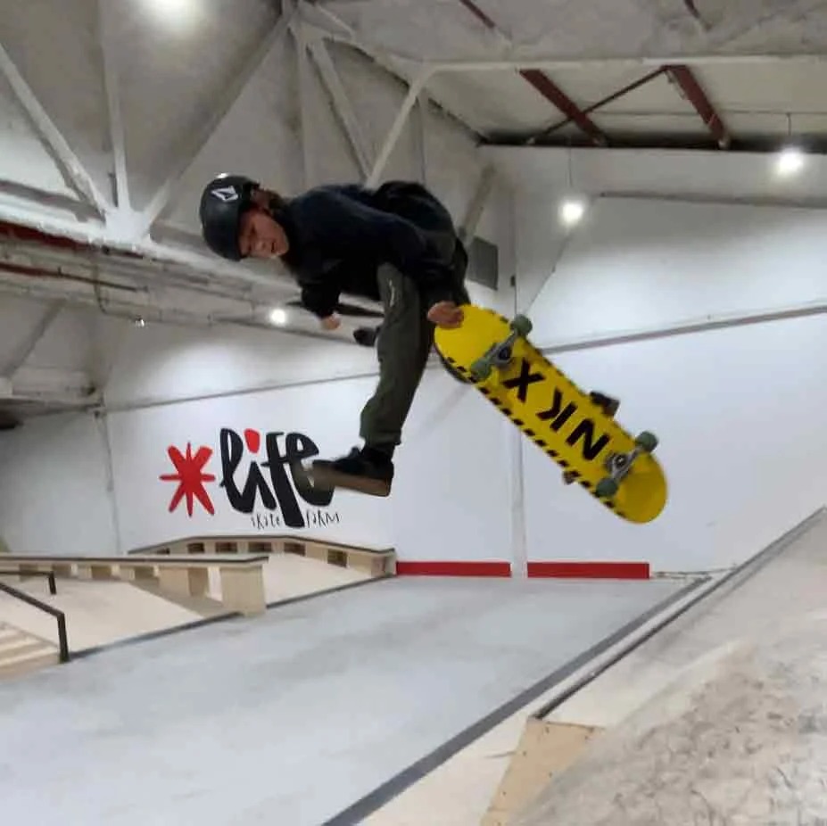 NKX Gördeszka 7.75"