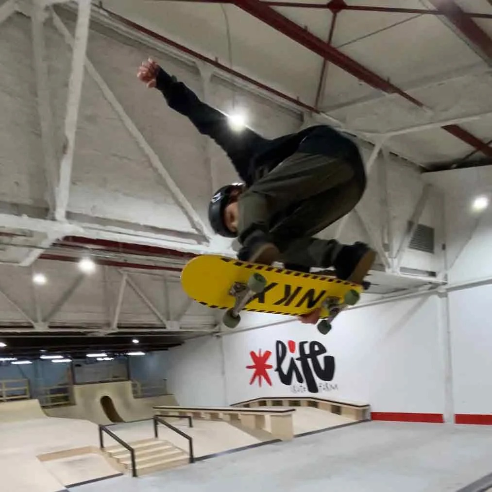 NKX Gördeszka 7.75"