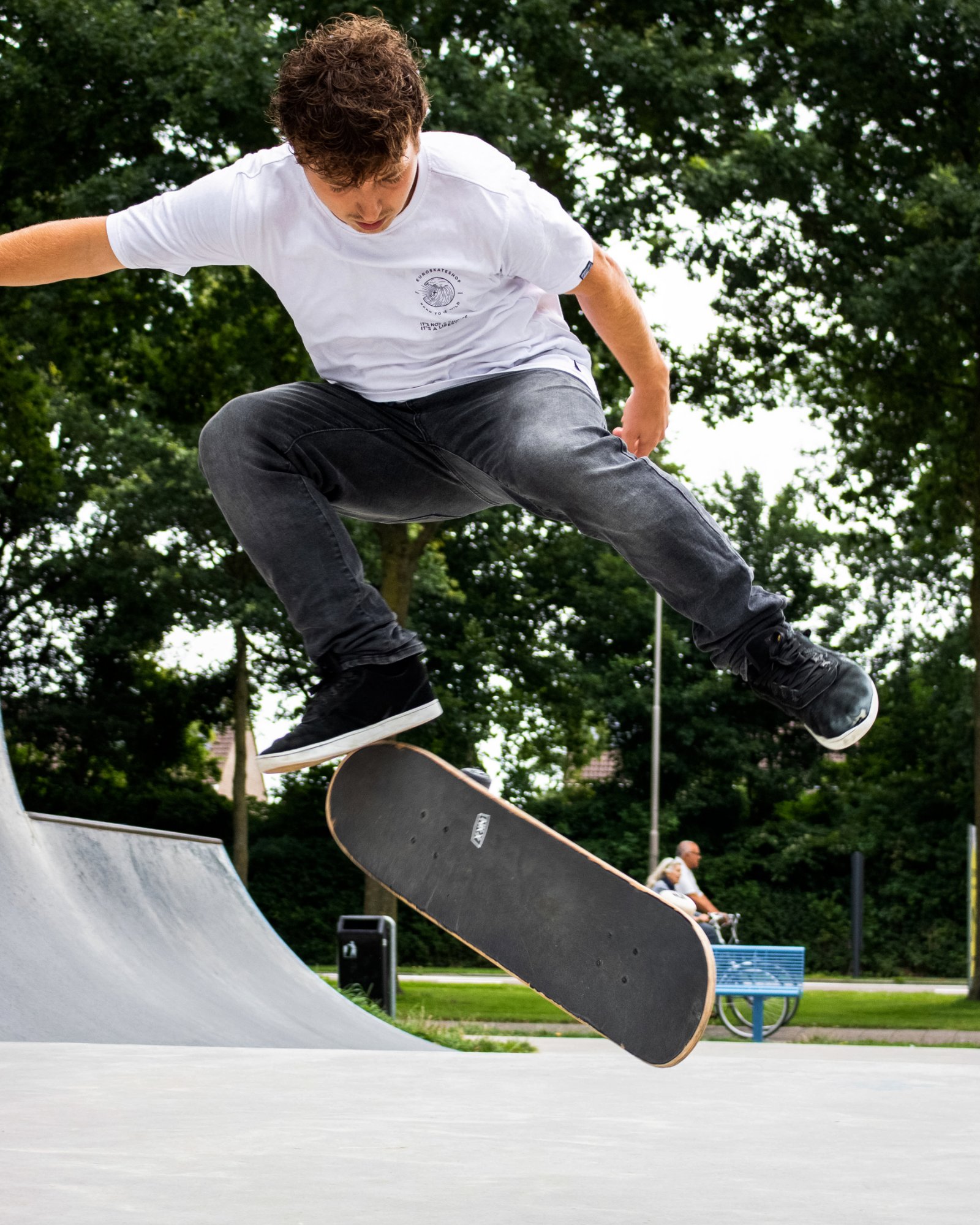 NKX Skateboard 8.25"