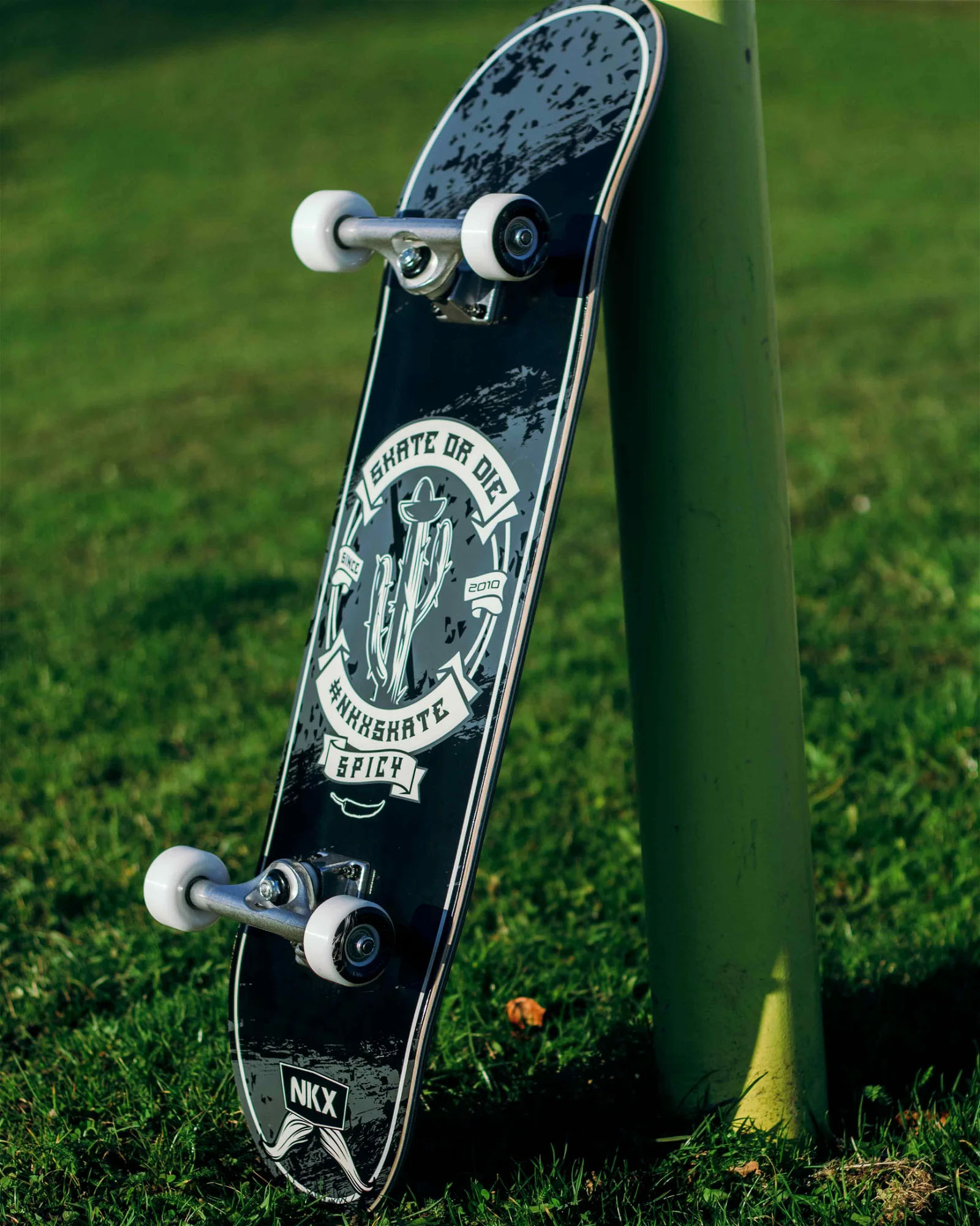 NKX Skate Or Die Gördeszka