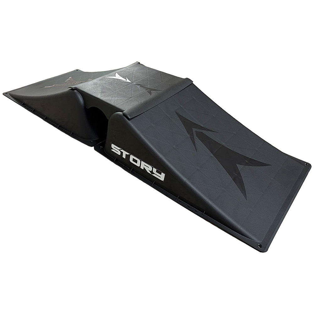 Story 2-Way Skate Ramp