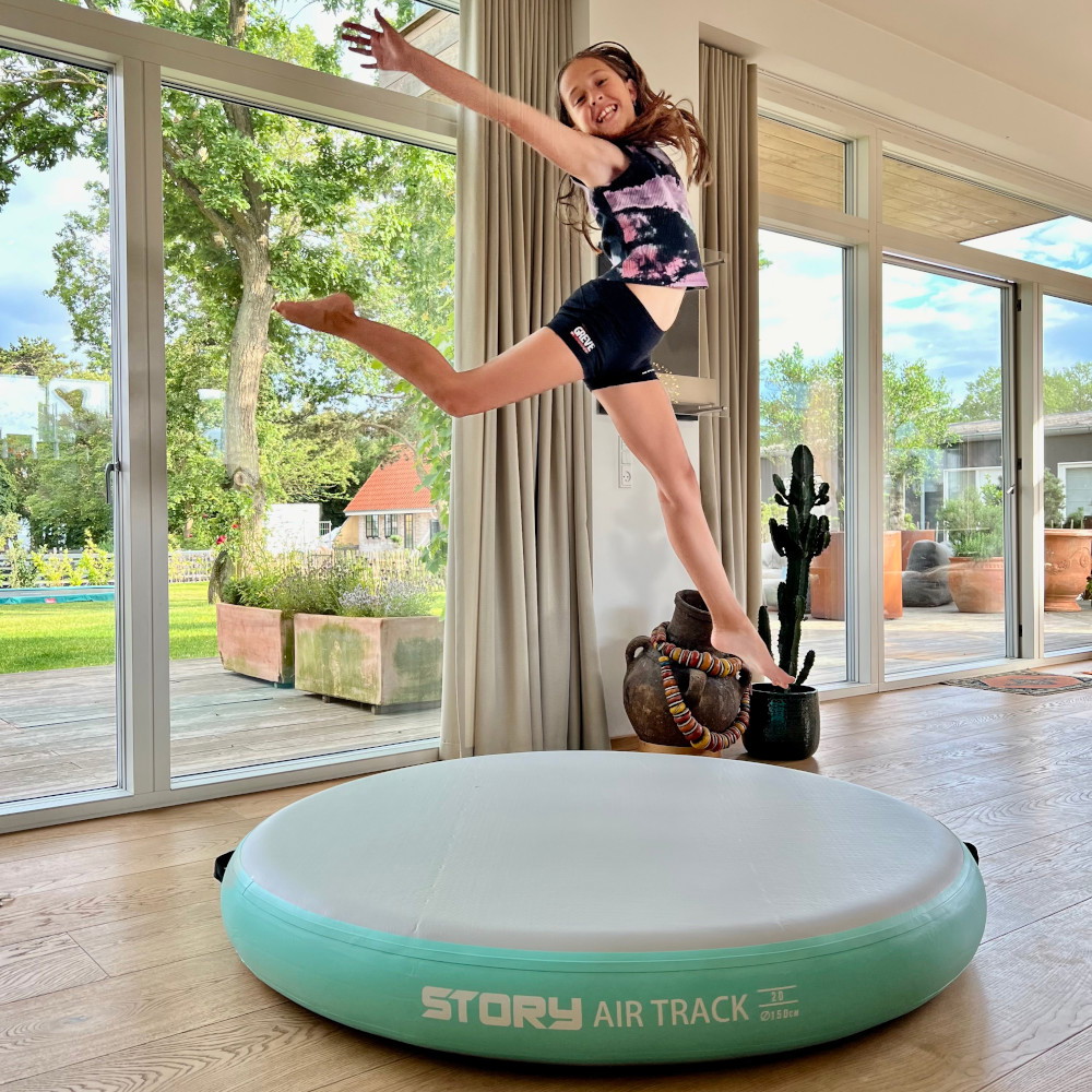 Story Airtrack Airspot