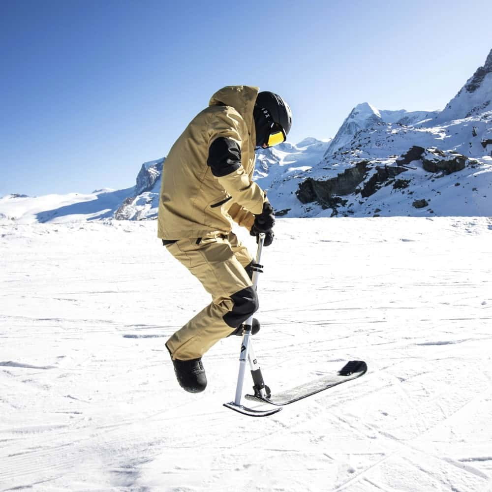 Story Deluxe Snow Scooter