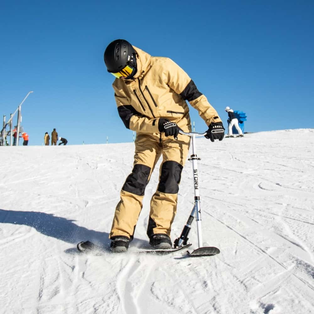 Story Deluxe Snow Scooter