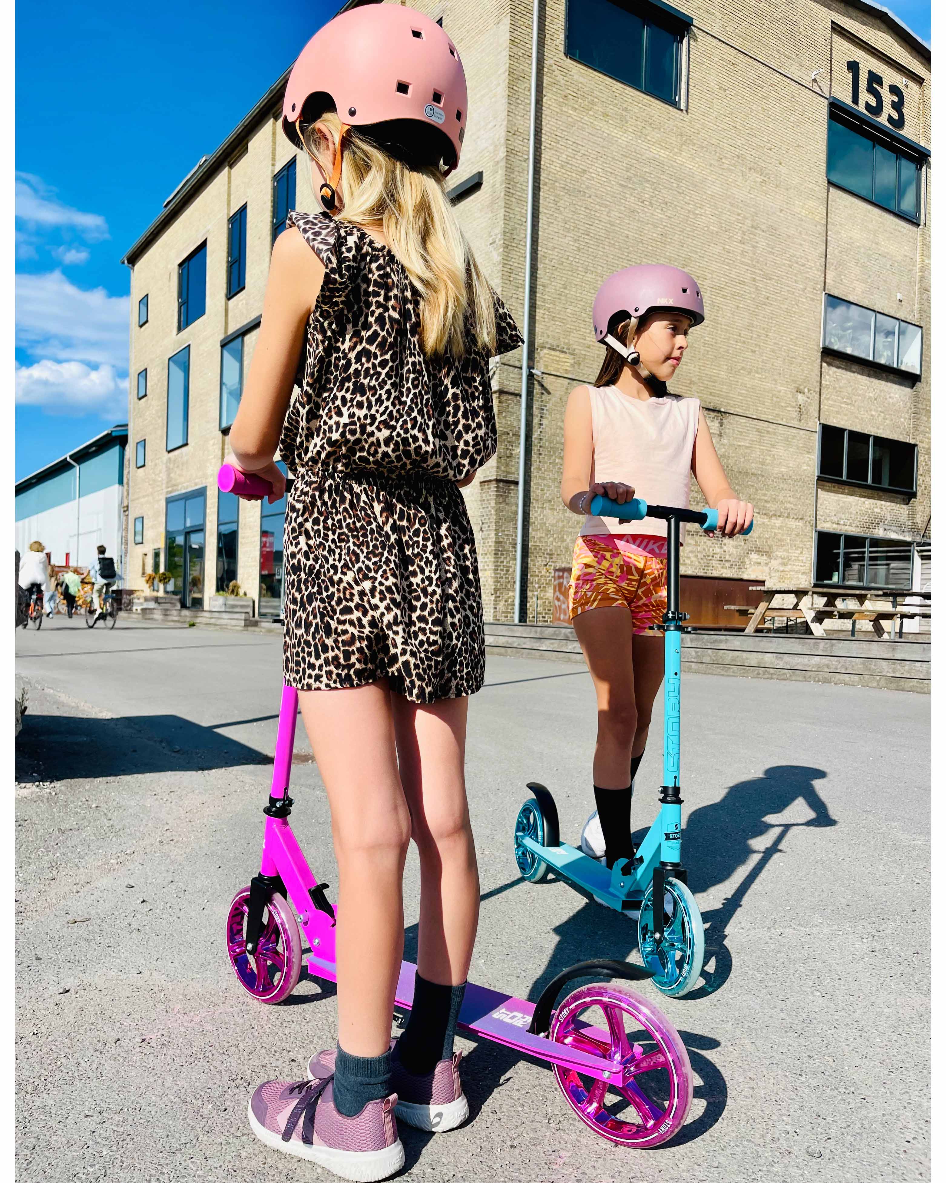 Story Lux Összecsukható Közlekedési Robogó