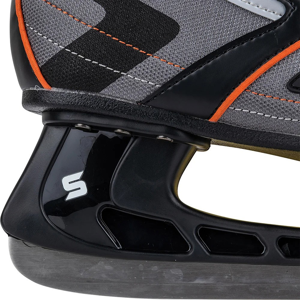 Story Raider Ice Skates